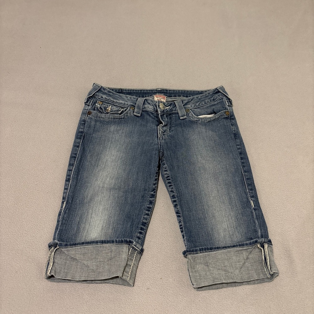 True Religion Rainbow Horseshoe Knee Length Shorts Medium Wash Cuffed Size 29